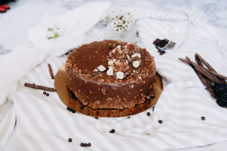 Snickers cake - Image 2